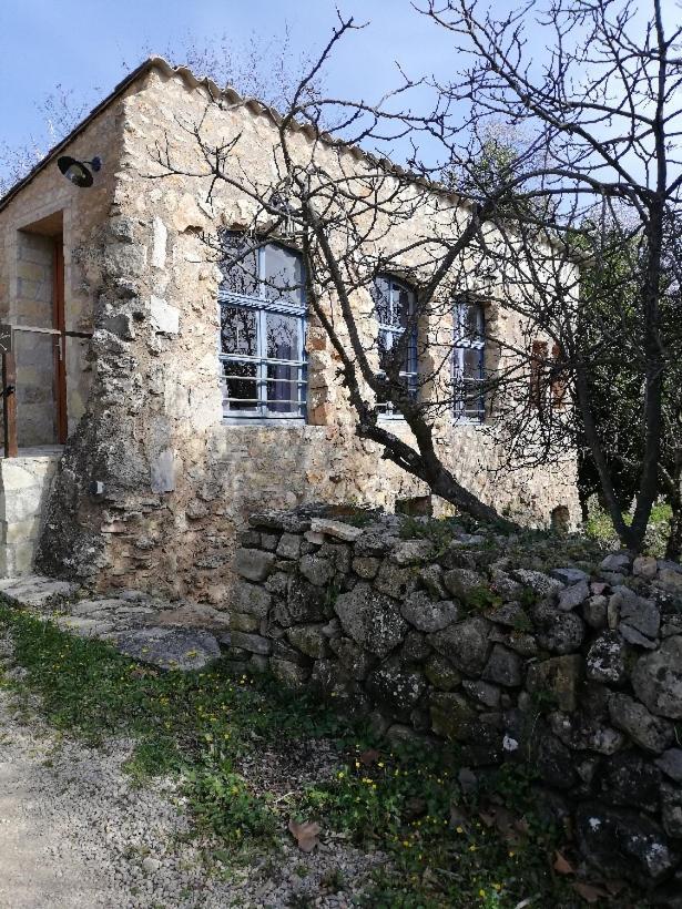 הוילה Entrecasteaux Domaine Des Bruguieres חדר תמונה