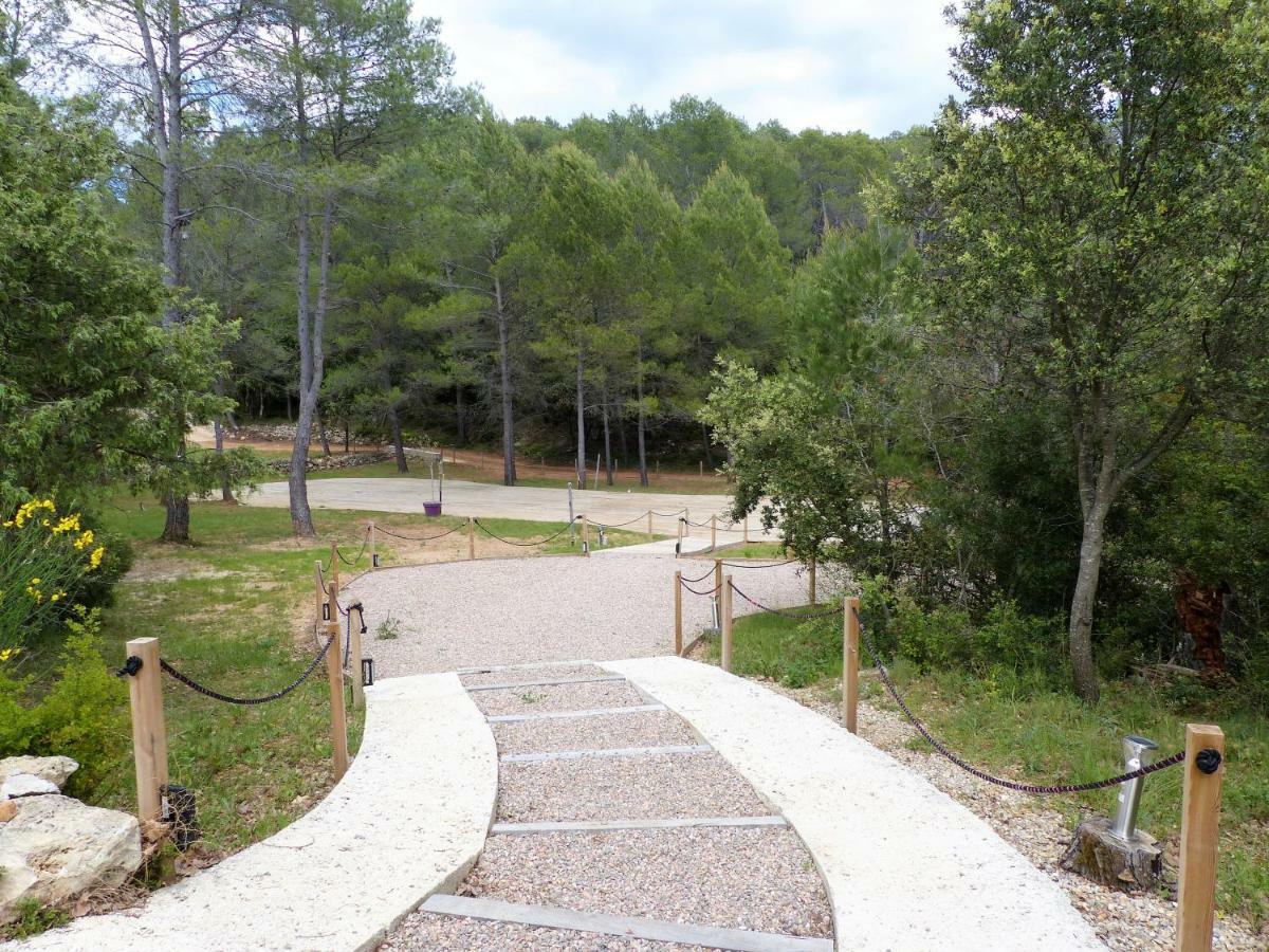 הוילה Entrecasteaux Domaine Des Bruguieres מראה חיצוני תמונה
