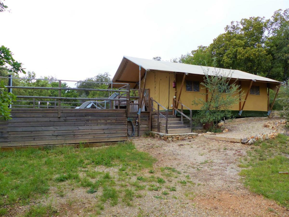 הוילה Entrecasteaux Domaine Des Bruguieres מראה חיצוני תמונה